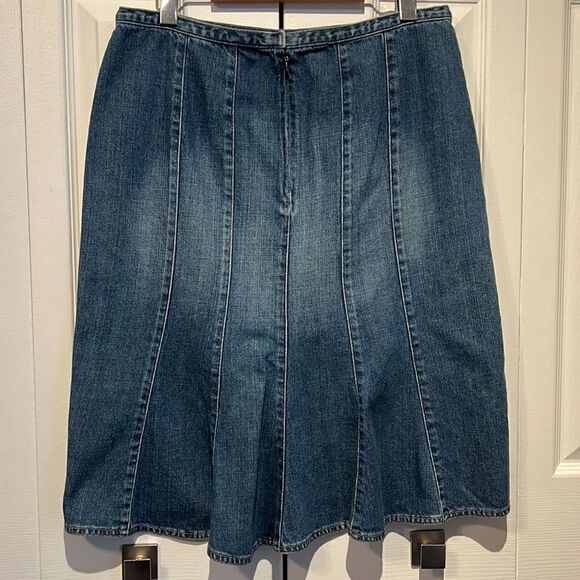 Liz Claiborne Blue Denim Skirt Size 10 (see measurements) - Picture 4 of 10